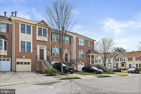 43439 Postrail Sq, Ashburn, VA 20147 photo 4
