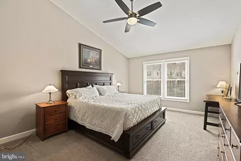 43439 Postrail Sq, Ashburn, VA 20147 photo 17