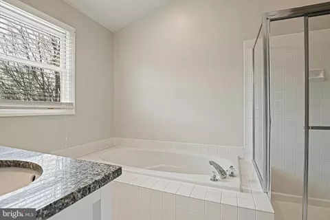 43439 Postrail Sq, Ashburn, VA 20147 photo 23