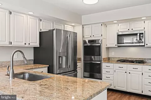 43439 Postrail Sq, Ashburn, VA 20147 photo 12