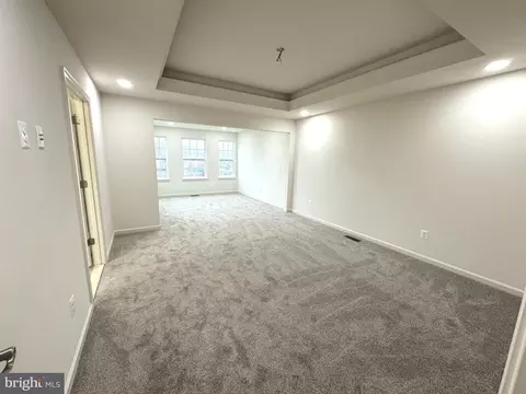 Other - 23212 Tradewind Dr, Brambleton, VA 20148 photo 5 of 7