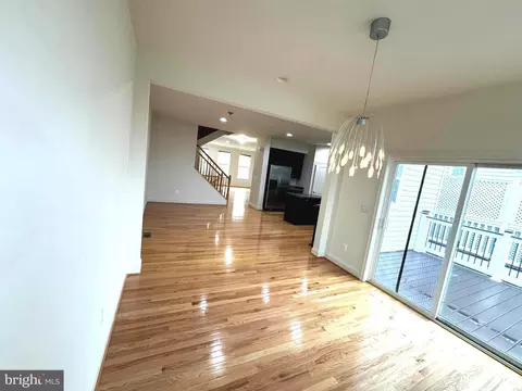Living - 23212 Tradewind Dr, Brambleton, VA 20148 photo 1 of 3