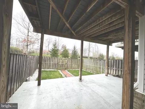 Exterior - 23212 Tradewind Dr, Brambleton, VA 20148 photo 6 of 9