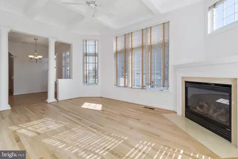 Other - 24902 Earlsford Dr, Chantilly, VA 20152 photo 6 of 17