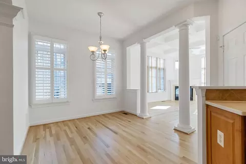 Dining - 24902 Earlsford Dr, Chantilly, VA 20152 photo 1 of 1