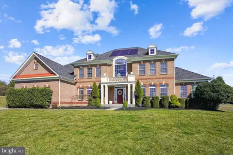 42152 Glynn Tarra Pl, Leesburg, VA 20176