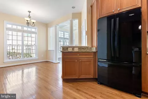 24892 Castleton Dr, Chantilly, VA 20152 photo 18
