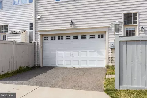 24892 Castleton Dr, Chantilly, VA 20152 photo 52