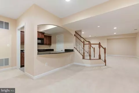 24892 Castleton Dr, Chantilly, VA 20152 photo 43