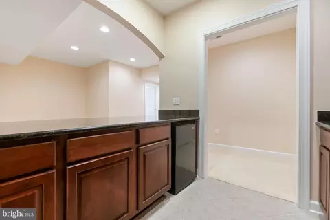 24892 Castleton Dr, Chantilly, VA 20152 photo 46