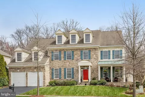 19060 Kipheart Dr, Leesburg, VA 20176