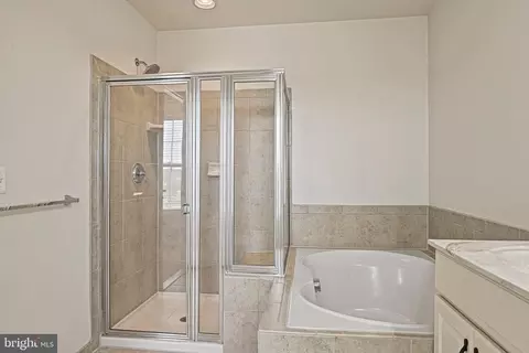 43182 Witham Sq, Ashburn, VA 20148 photo 35