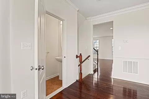 43182 Witham Sq, Ashburn, VA 20148 photo 11