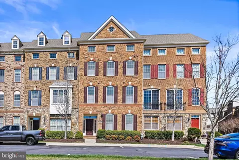 43182 Witham Sq, Ashburn, VA 20148