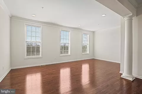 43182 Witham Sq, Ashburn, VA 20148 photo 13