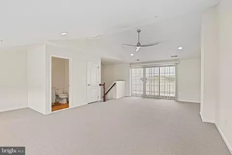 43182 Witham Sq, Ashburn, VA 20148 photo 47