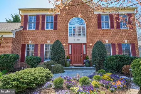 Exterior - 21315 Windrush Ct, Sterling, VA 20165 photo 4 of 14