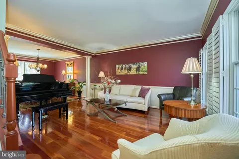 Living - 21315 Windrush Ct, Sterling, VA 20165 photo 5 of 6