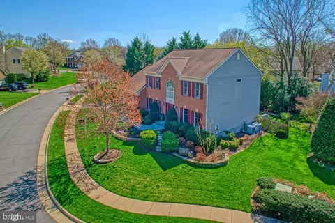 Exterior - 21315 Windrush Ct, Sterling, VA 20165 photo 13 of 14