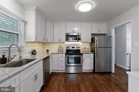 Kitchen - 800 E Dickenson Ct, Sterling, VA 20164 photo 1 of 5