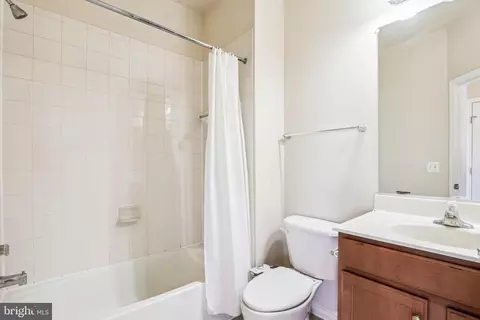 20898 Houseman Ter, Ashburn, VA 20148 photo 24