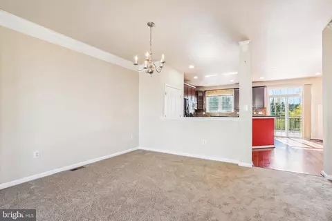 20898 Houseman Ter, Ashburn, VA 20148 photo 9