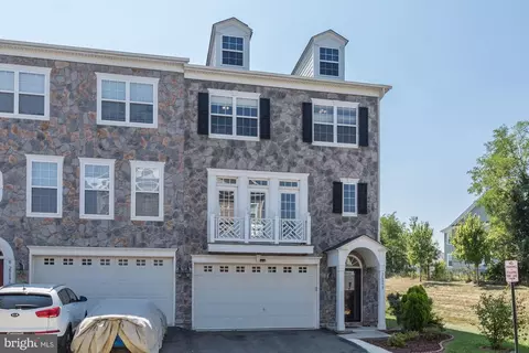 20898 Houseman Ter, Ashburn, VA 20148 photo 2