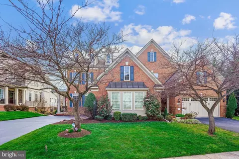 20353 Potomac Landing Ter, Potomac Falls, VA 20165