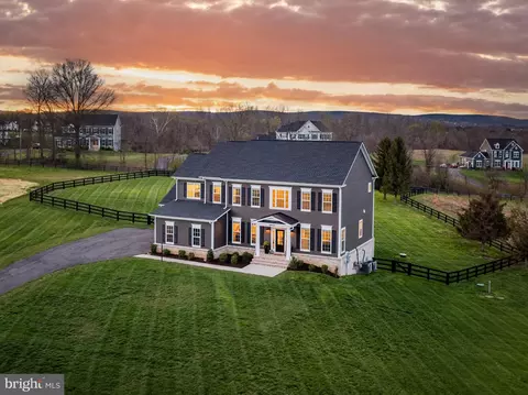 19135 Partridge Crossing Ct, Purcellville, VA 20132
