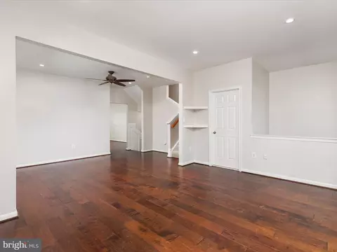 44258 Huron Ter, Ashburn, VA 20147 photo 16