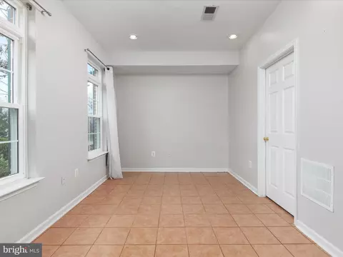 44258 Huron Ter, Ashburn, VA 20147 photo 7