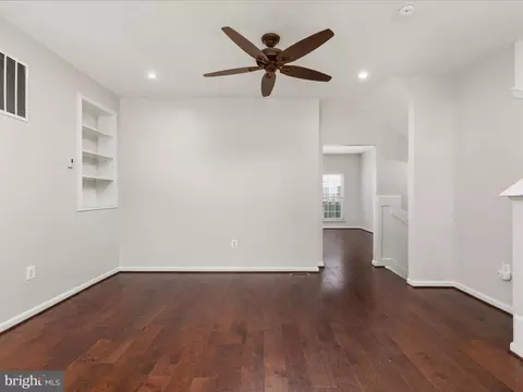 44258 Huron Ter, Ashburn, VA 20147 photo 17