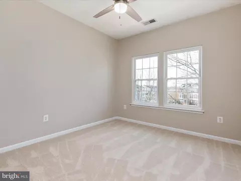 44258 Huron Ter, Ashburn, VA 20147 photo 23