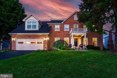21324 Sweet Clover Pl, Ashburn, VA 20147