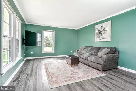 Living - 45801 Evening Way, Sterling, VA 20164 photo 1 of 3