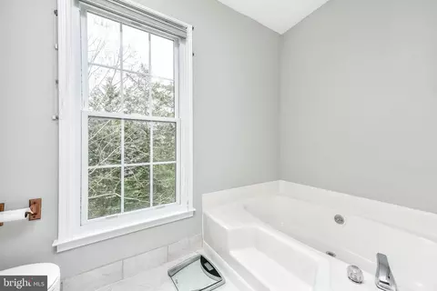 Bath - 45801 Evening Way, Sterling, VA 20164 photo 1 of 3