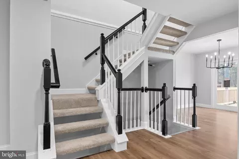 Entry Way - 43474 Postrail Sq, Ashburn, VA 20147 photo 2 of 3