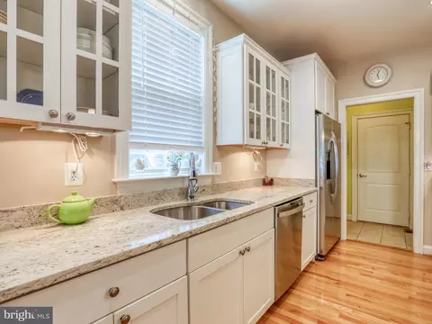 42706 Chisholm Dr, Broadlands, VA 20148 photo 4
