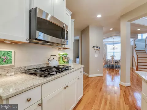 42706 Chisholm Dr, Broadlands, VA 20148 photo 5