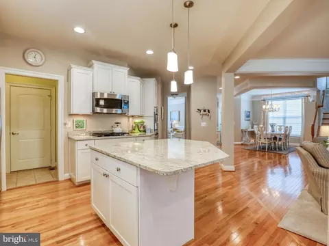 42706 Chisholm Dr, Broadlands, VA 20148 photo 3