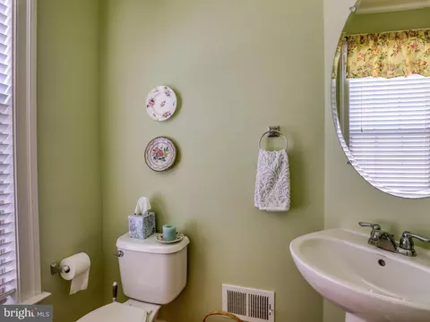 42706 Chisholm Dr, Broadlands, VA 20148 photo 13
