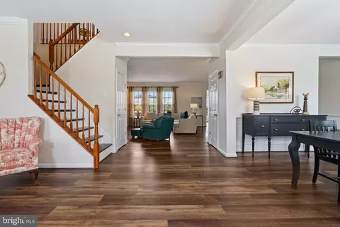 Other - 25935 Gregory Ct, Chantilly, VA 20152 photo 1 of 4