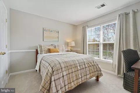Bedroom - 25935 Gregory Ct, Chantilly, VA 20152 photo 1 of 9