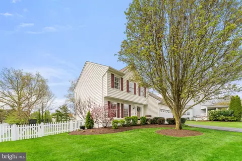 20471 Middlebury St, Ashburn, VA 20147