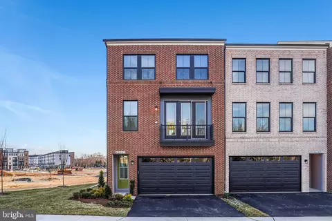 43441 Farringdon Sq, Ashburn, VA 20148