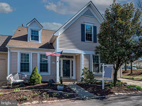 20464 Walsheid Ter, Ashburn, VA 20147