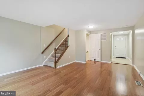 Living - 45 Bickel Ct, Sterling, VA 20165 photo 2 of 2