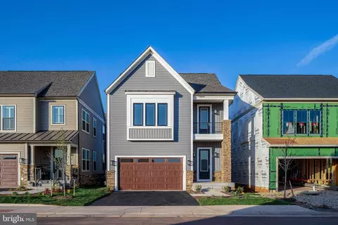 43217 Greeley Sq, Ashburn, VA 20148