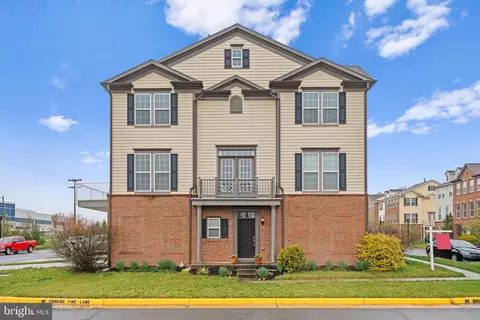 351 Pink Azalea Ter SE, Leesburg, VA 20175