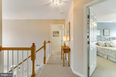 Entry Way - 43395 Malin Ct, Ashburn, VA 20147 photo 3 of 3